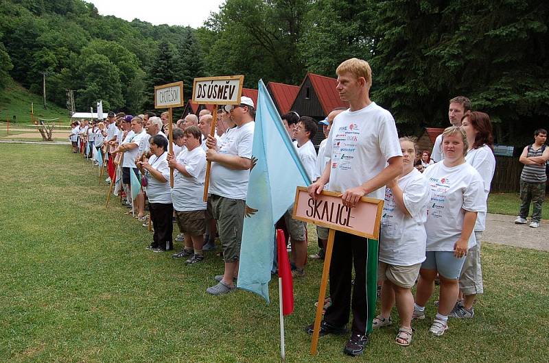 Slavnostní zahájení 10. ročníku Sportovních her v Opárně.