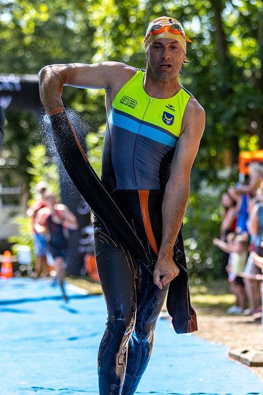 V pořadí již 19. ročník Hostěnického triatlonu ovládl opět Petr Soukup.