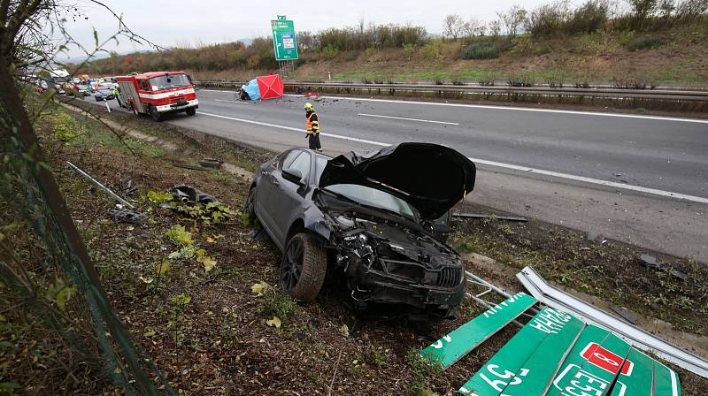 Tragická hromadná nehoda na dálnici D8 u Lukavce