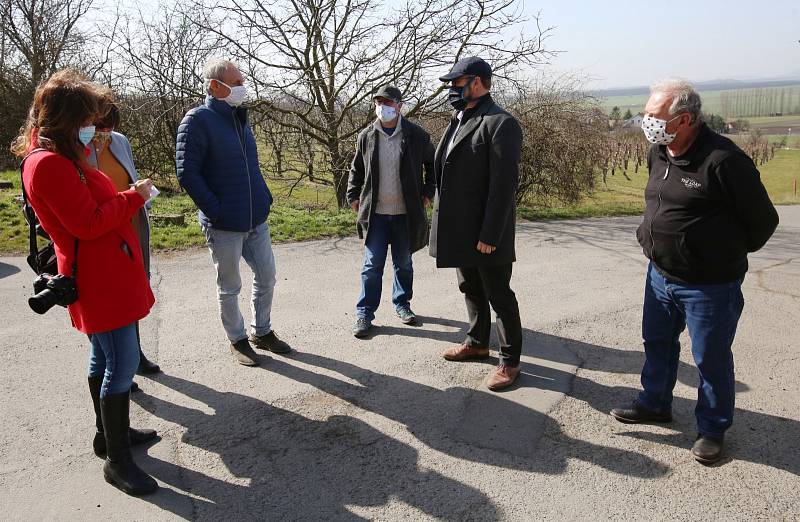 Zemědělské družstvo Klapý věnovalo jablka