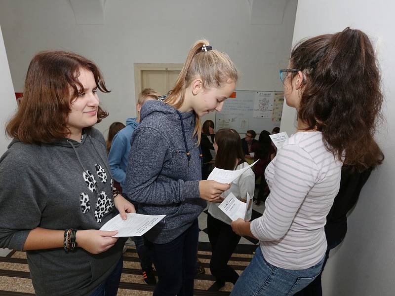 Studentské volby na gymnáziu v Roudnici nad Labem 