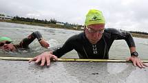 V sobotu se konal v Labe aréně v Račicích první letošní celorepublikový triatlon.