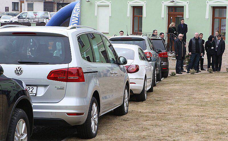 V Chudoslavicích představila spol. Horejsek nový Passat