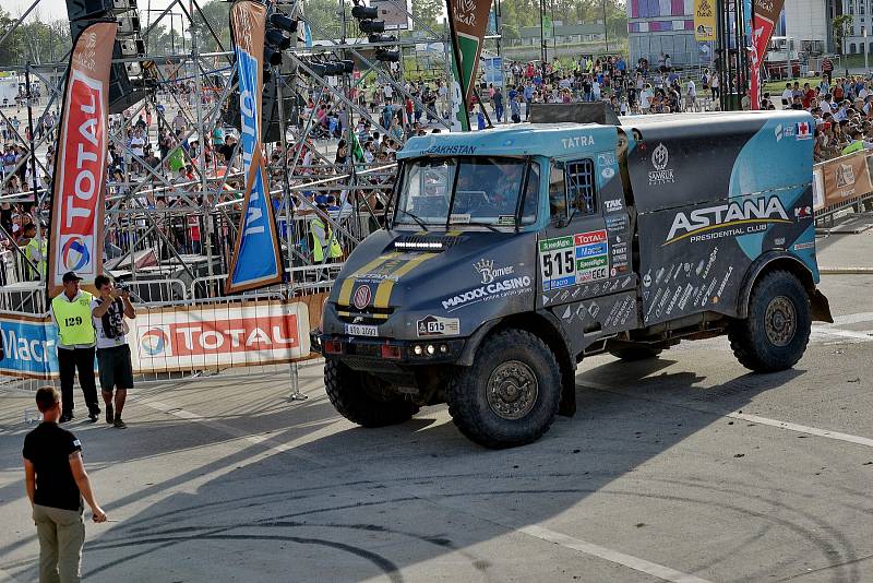 Rallye Dakar 2015 má za sebou poslední etapu.