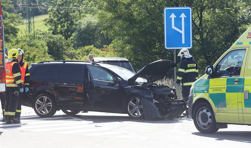 Vážná dopravní nehoda u Třebenic.