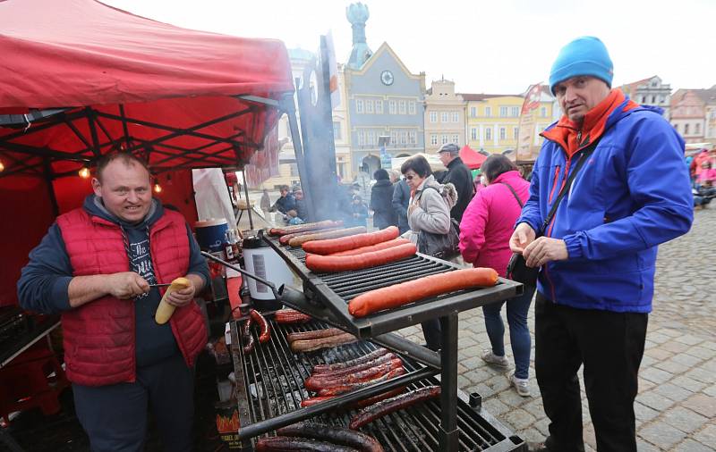 Tradiční masopust na Mírovém náměstí v Litoměřicích