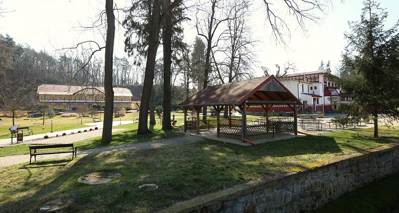 Resort Lázně Mšené osiřel. Poslední pacienti ho opustili v polovině týdne.