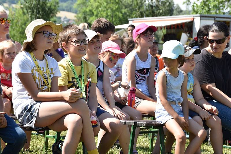 Špunt festival v lovosickém lesoparku Osmička