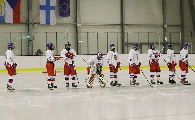 Česko 17 - Finsko 17 v Roudnici.