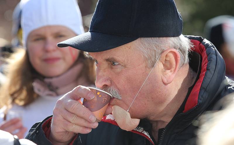 Tradiční masopust v Zubrnicích.