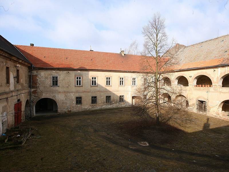 Zámek v Zahořanech.