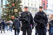 Ilustrační snímek. Policie na vánočních trzích