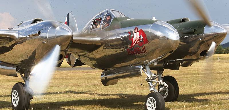 Memoriál air show 2019, páteční přílety