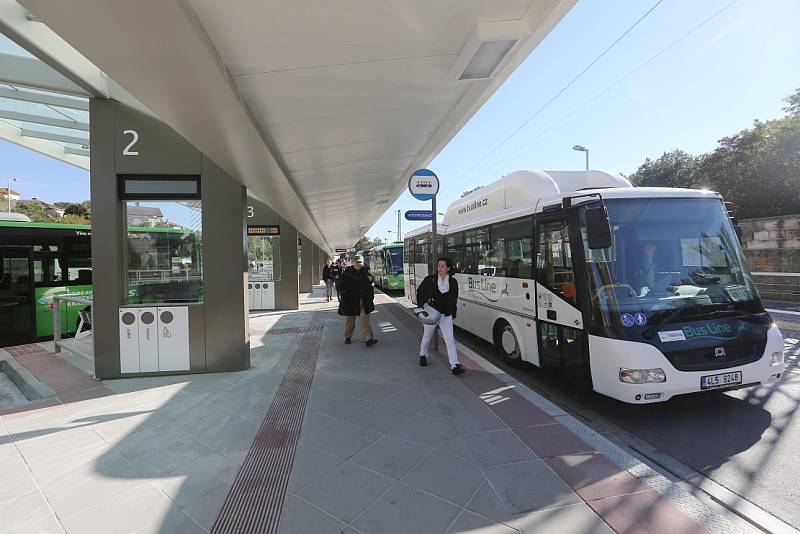 Litoměřické autobusové nádraží bylo slavnostně uvedeno do provozu.