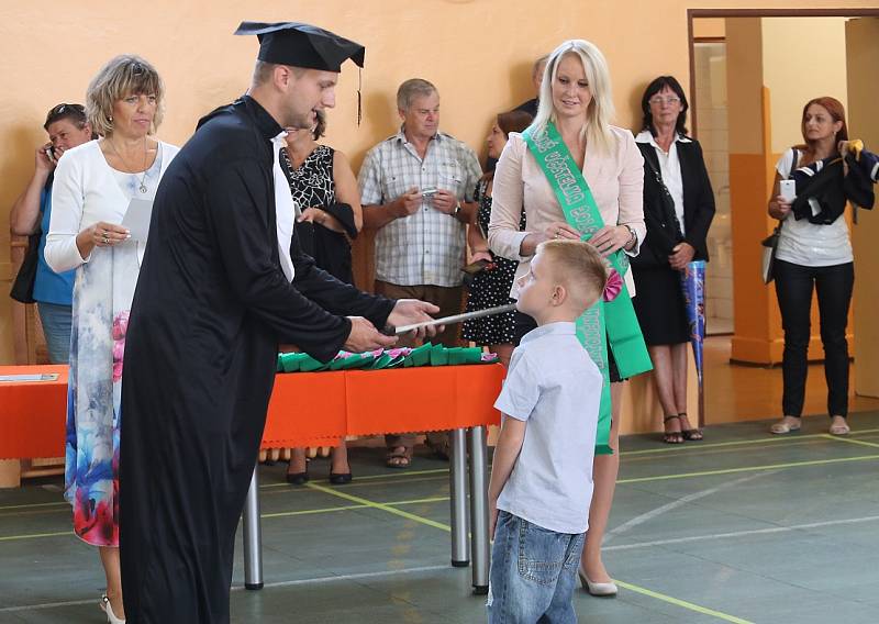 Zahájení nového školního roku na ZŠ Antonína Baráka v Lovosicích