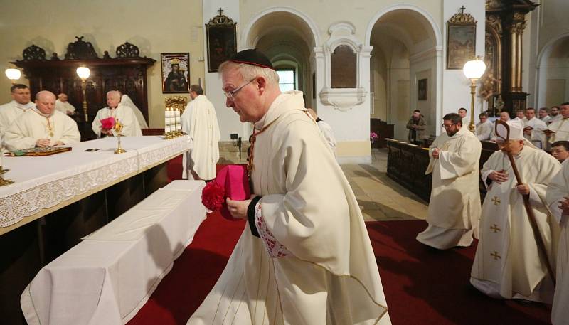 Missa chrismatis v katedrále sv. Štěpána v Litoměřicích.