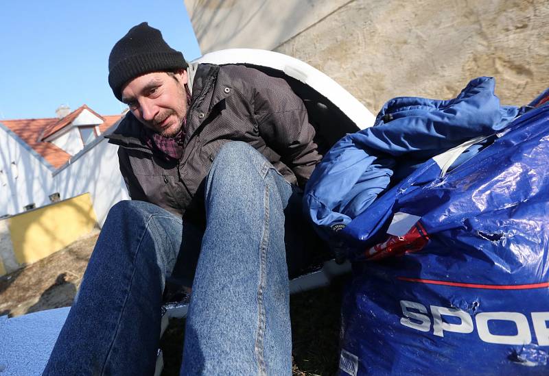 Provizorní přístřešek Iglu pro bezdomovce mají už i Litoměřice.