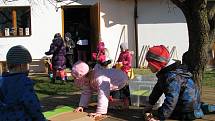 Mateřská škola v Dobříni se stala centrem setkávání
