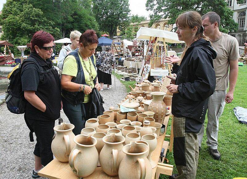 Keramické trhy v Ploskovicích 2011.