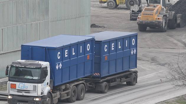 Ostravské kaly dorazily do čížkovické cementárny.