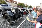 V Roudnici nad Labem proběhl v sobotu sraz veteránů a stylová módní přehlídka.