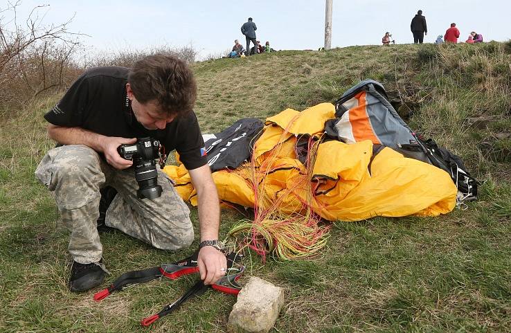 Nehoda paraglidisty u Radobýlu