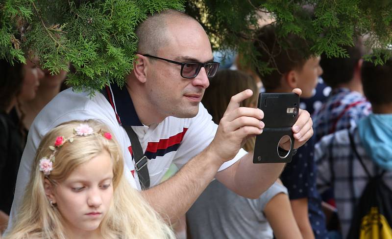 Zakončení školního roku a rozdávání vysvědčení v ZŠ Antonína Baráka v Lovosicích