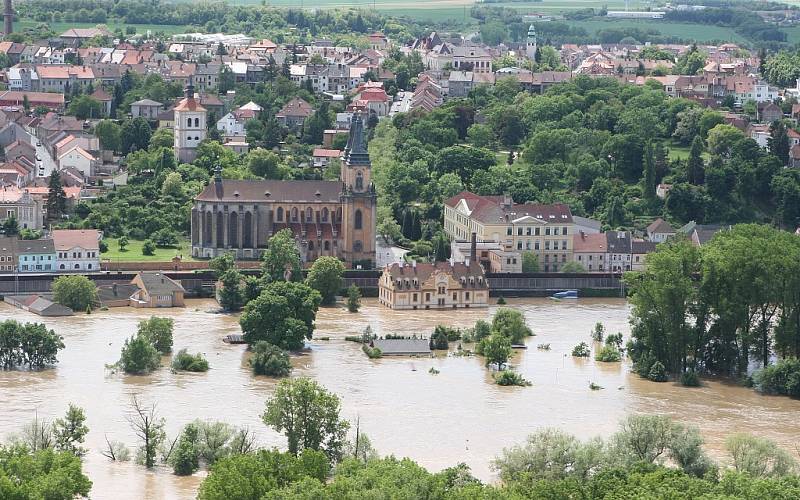 Povodeň 2013: Letecké snímky Litoměřicka od Štětí až po Terezín.