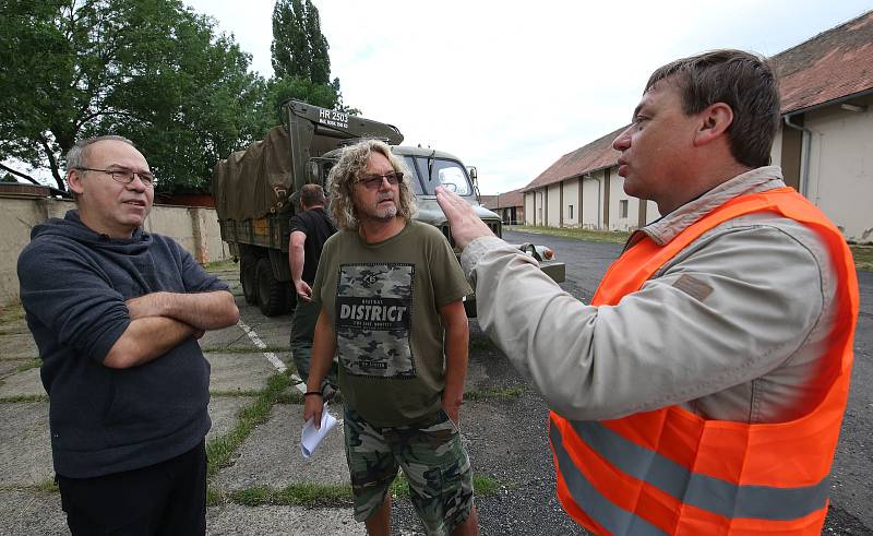 V sobotu a v neděli dopoledne proběhla v Terezíně technická testace autoveteránů.