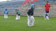 NA STADIONU SK Roudnice bylo pro nejmenší připraveno několik stanovišť. 