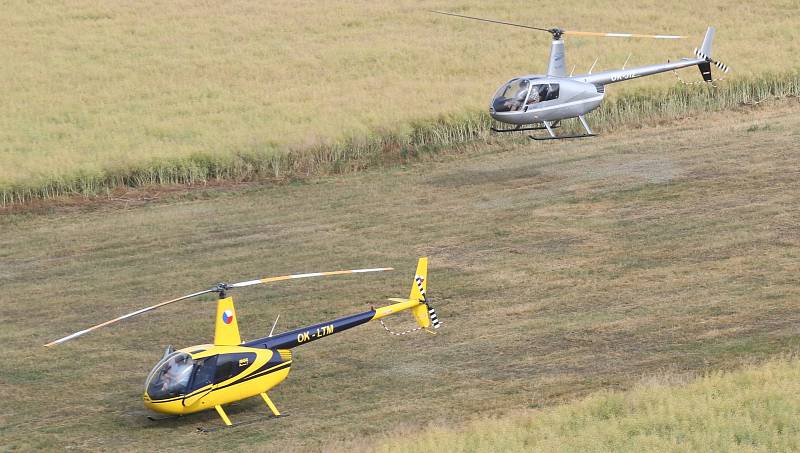 Letecký den Memorial Air Show 2019 v Roudnici nabídl také v neděli pestrý program