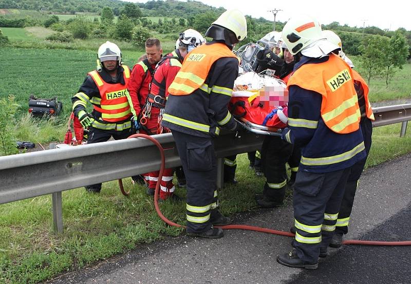 Dopravní nehoda u Třebenic