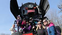 Parní lokomotiva Papoušek opět zahájila novou turistickou sezonu na Švestkové dráze.