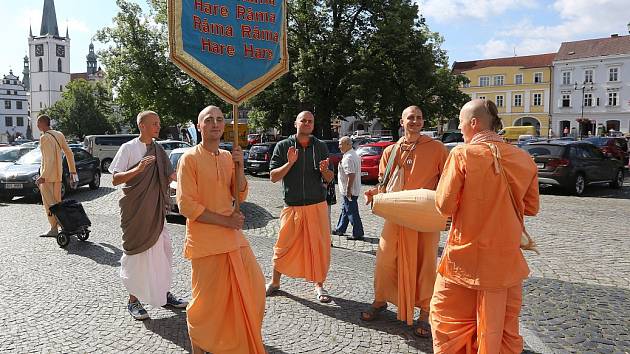 Do Litoměřic opět po roce zavítali mniši hnutí Hare Kršna   