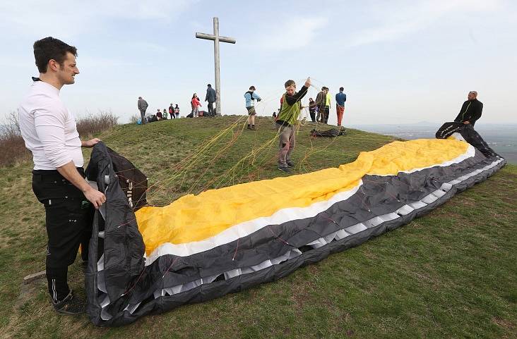 Nehoda paraglidisty u Radobýlu