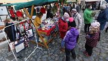 Adventní trhy na Husově náměstí v Roudnici nad Labem