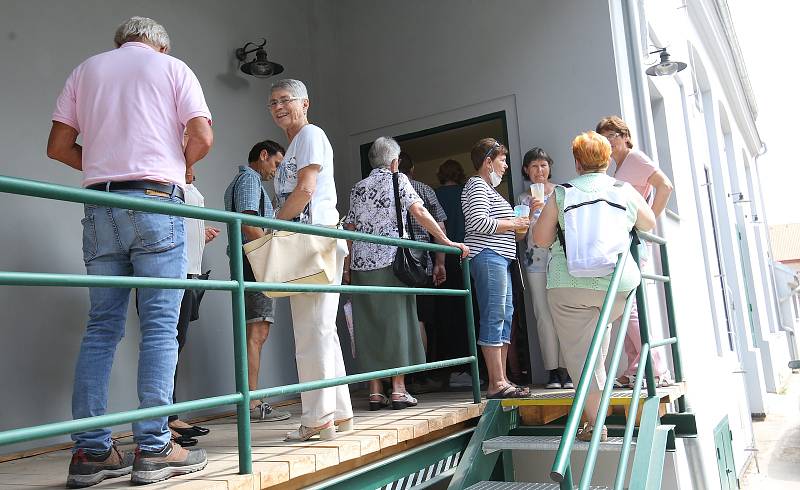 Ve čtvrtek 24. června proběhlo slavnostní otevření litoměřického pivovaru s ochutnávkou piva. Pivovar se nachází v části původního měšťanského pivovaru Kalich.