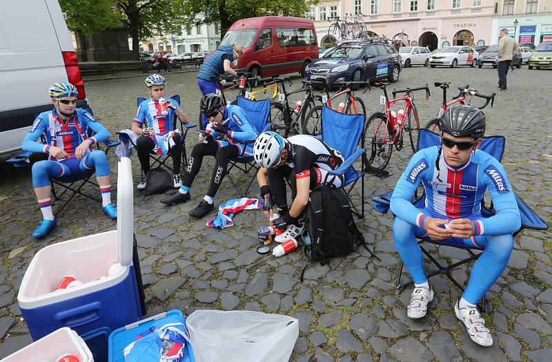 46. ročník Závodu míru juniorů odstartoval první etapou