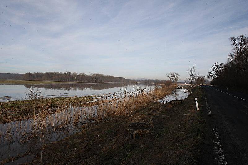 Povodeň na Litoměřicku, neděle 16. ledna 2011 - Libochovicko.