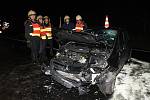Tragická nehoda na silnici mezi Ústím a Lovosicemi.