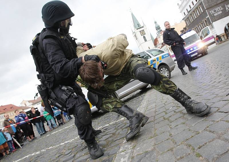 Den policie a integrovaného záchranného systému v Litoměřicích