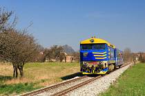 Na Velikonoční pondělí soupravu z Litoměřic do Chotiměře potáhne lokomotiva Bardotka.
