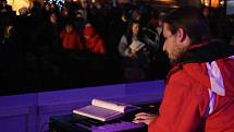 Zpívání koled na Mírovém náměstí v Litoměřicích