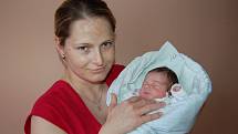 Věře Vašutové a Karlu Barešovi z Pohořan se v litoměřické porodnici 16. února ve 2.10 hodin narodila dcera Terezka Barešová. Měřila 49 cm a vážila 3,05 kg. Blahopřejeme!