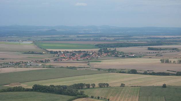 Chotěšov (okres Litoměřice)