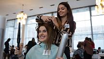 Kadeřnice z Podřipské školy zabodovaly na soutěžní přehlídce Hair Show Neratovice 2022
