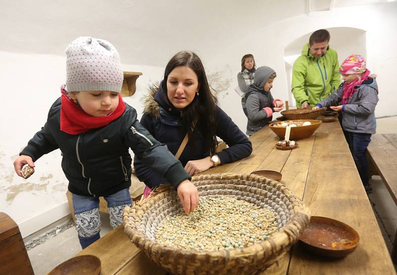 Slavnostní otevření pevnosti v Terezíně provázely pohádkové postavy 