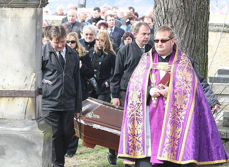 Pohřeb Roberta Kopeckého.