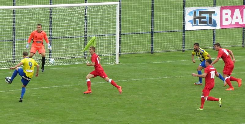 ČFL: FK Litoměřicko - FK Králův Dvůr.