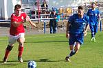 Proboštov (v modrých dresech) hrál s Bohušovicemi 0:0. V penaltovém rozstřelu byli úspěšnější hosté.